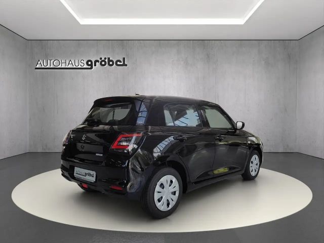 Suzuki Swift Club Hybrid