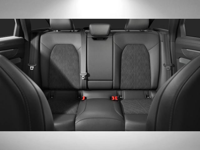 Audi A6 Avant Quattro S-Line S-Tronic