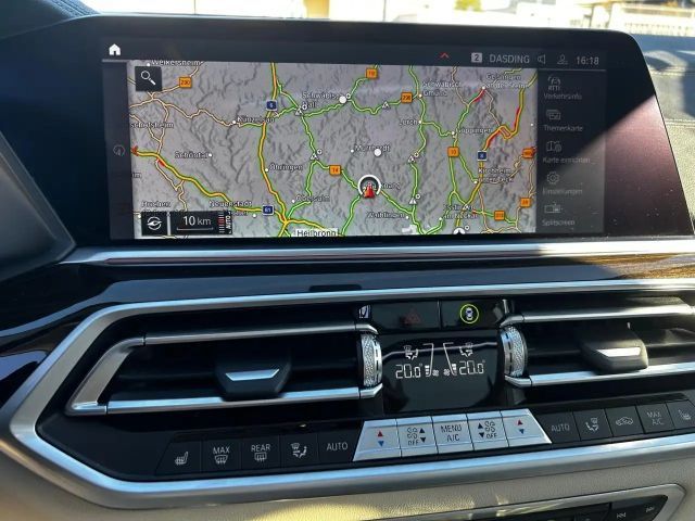 BMW X5 x40i IntAktLenk.PanoD.SurView.ACC Laser 20" HUD