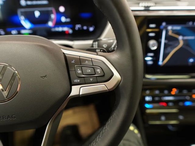 Volkswagen Touran 1.5 TSI DSG