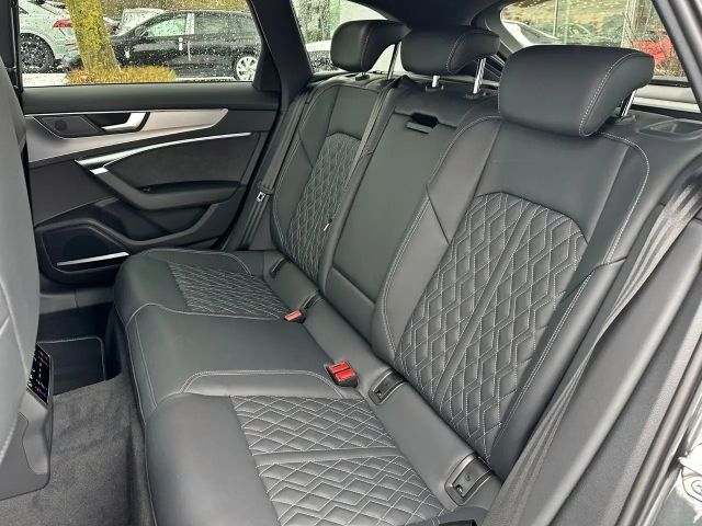 Audi S6 Avant Quattro