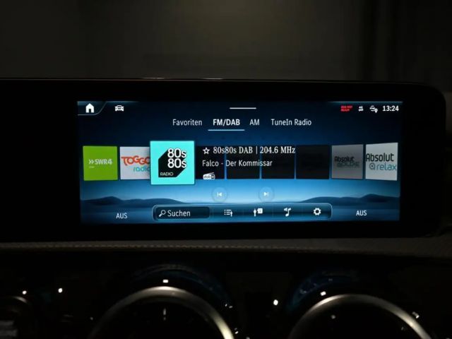 Mercedes-Benz A 200 A 200 d