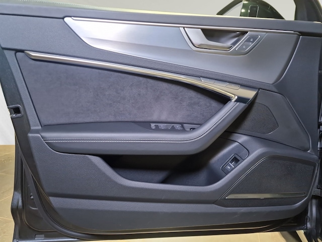 Audi S6 Avant Quattro