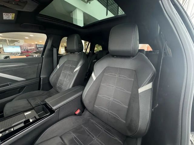 Opel Astra Sports Tourer Ultimate