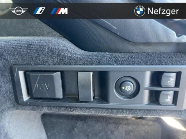 BMW 330 330e Touring xDrive