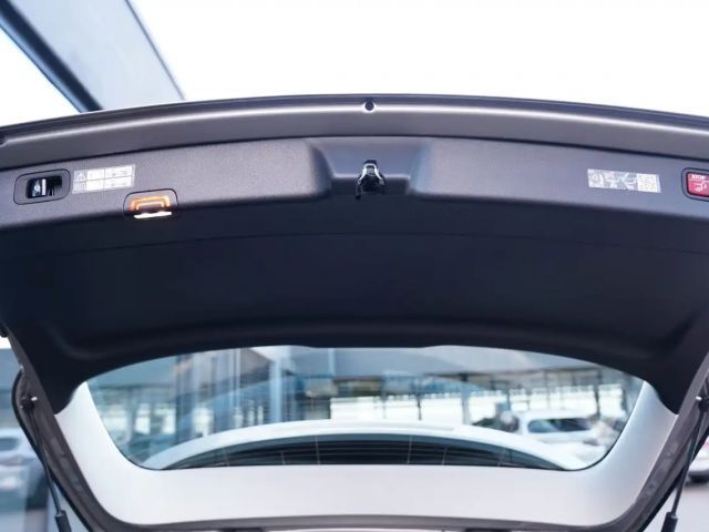 Mercedes-Benz C 220 AVANTGARDE C 220 d Estate