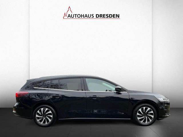 Ford Focus EcoBoost Titanium Wagon