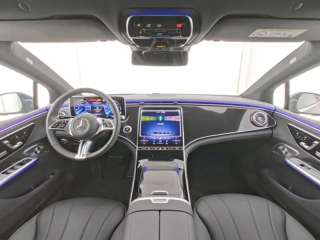 Mercedes-Benz EQE 300 Sedan