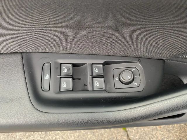 Volkswagen Passat Business DSG