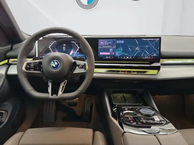 BMW 530 530e Touring