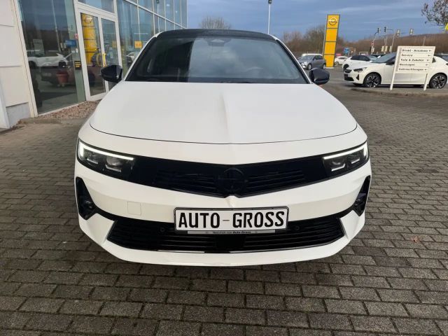 Opel Astra Sports Tourer Ultimate