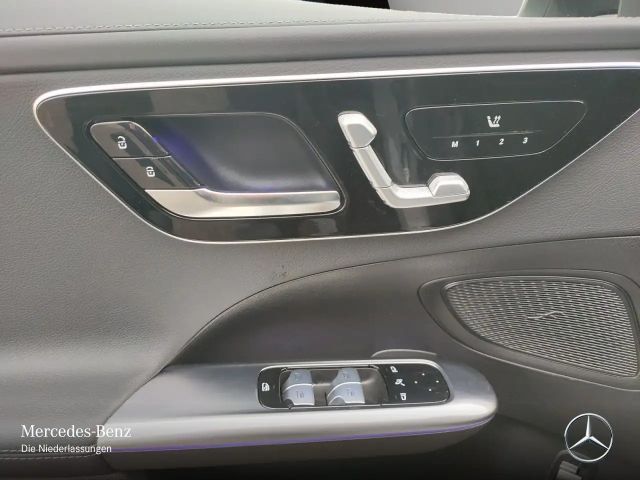 Mercedes-Benz C 220 AMG Line C 220 d Sedan