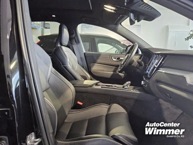 Volvo XC60 AWD Dark Plus Recharge T6