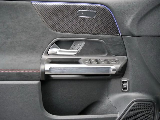 Mercedes-Benz GLB 200 AMG Line GLB 200 d