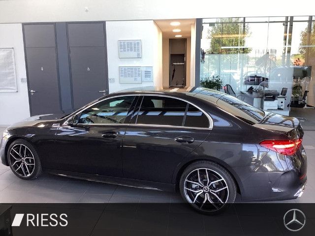 Mercedes-Benz C 200 4MATIC AMG Line Sedan