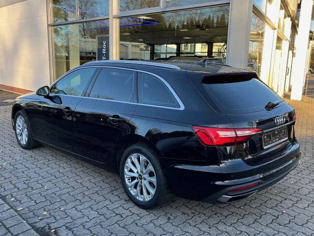 Audi A4 35 TDI Avant S-Tronic