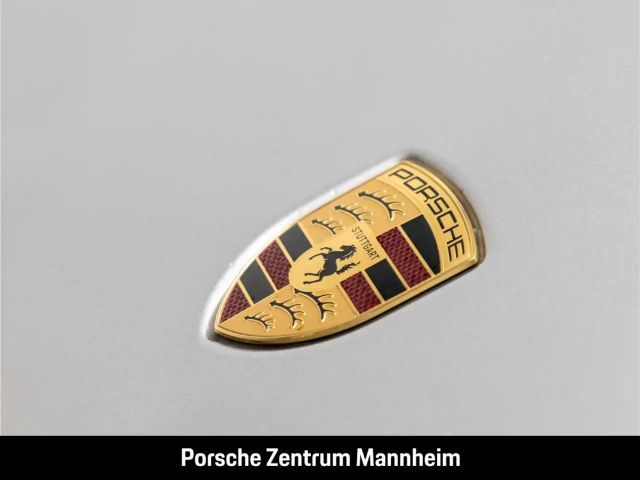 Porsche 992 Cabrio Carrera