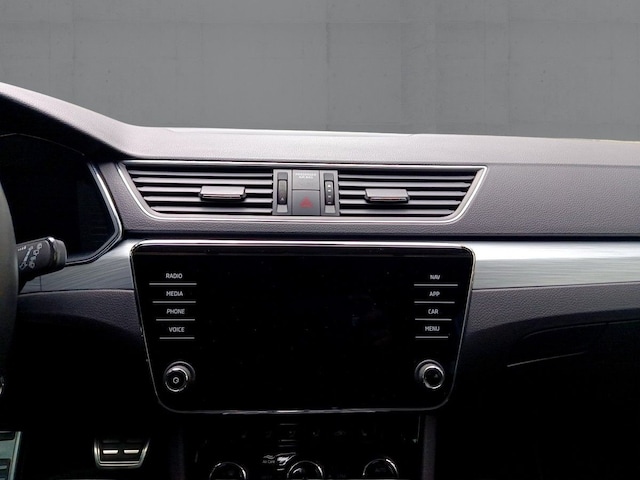 Skoda Superb 2.0 TDI Ambition Combi