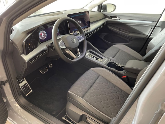 Volkswagen Golf 1.5 eTSI DSG Golf VIII