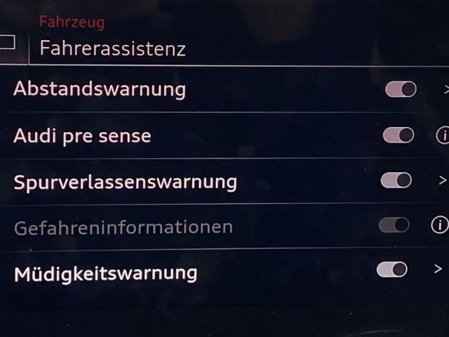 Audi Q2 S-Line S-Tronic