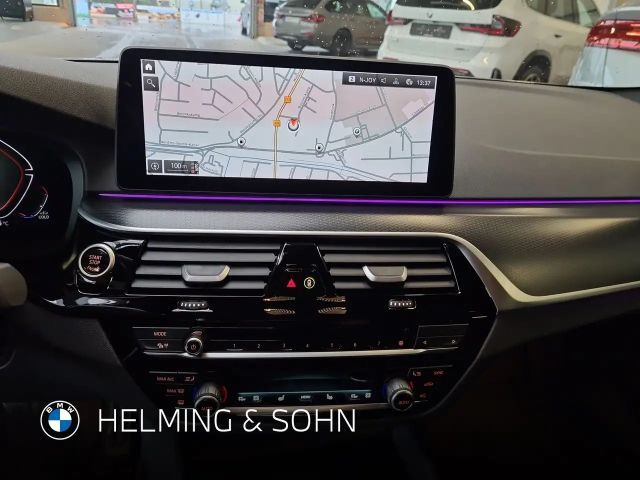 BMW 530 530d M-Sport Touring