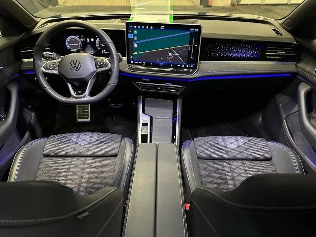 Volkswagen Passat 4Motion R-Line Variant