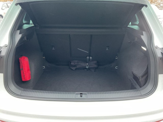 Volkswagen Tiguan 1.5 TSI DSG R-Line