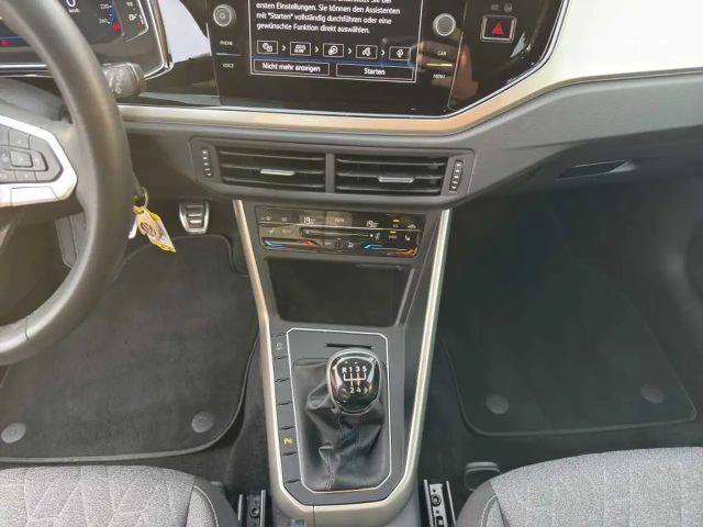 Volkswagen Polo Move