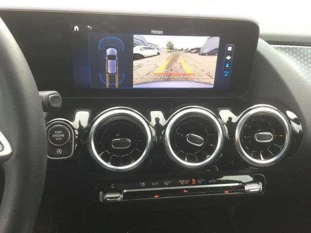 Mercedes-Benz B 180 Progressive