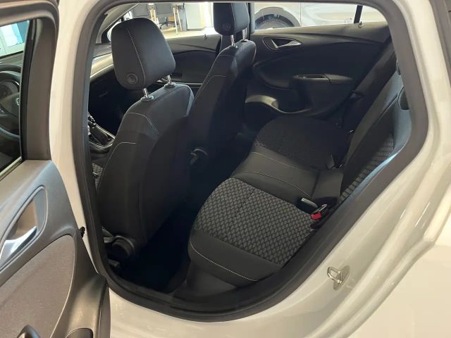 Opel Astra Business