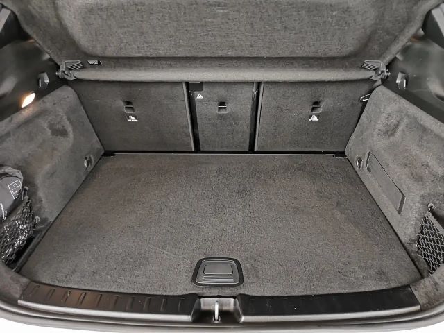 Mercedes-Benz GLA 180 AMG Line