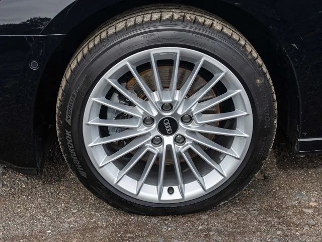 Audi A3 40 TFSI Quattro S-Tronic Sedan