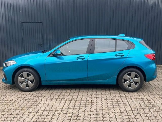 BMW 116 116i 5-deurs Sedan