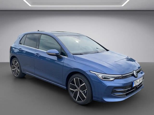 Volkswagen Golf 1.5 eTSI Golf VIII