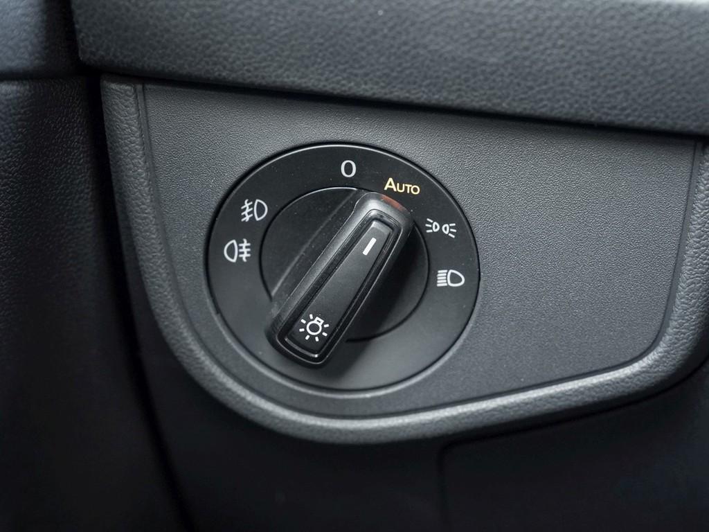 Volkswagen Taigo 1.0 TSI DSG R-Line