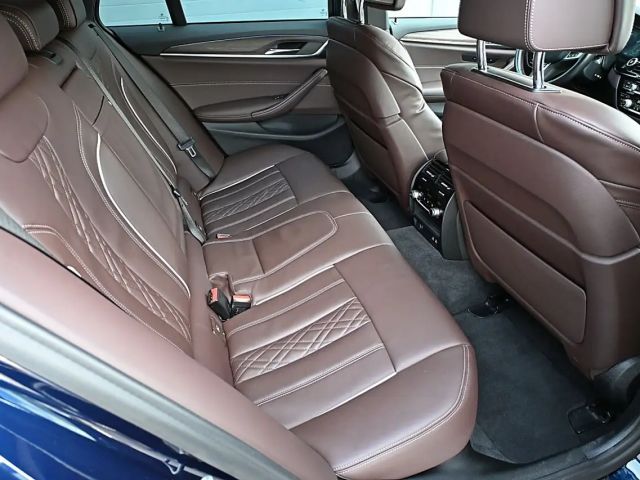 BMW 530 530e Touring xDrive