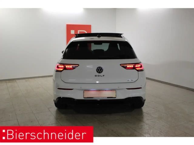 Volkswagen Golf 1.5 eTSI DSG R-Line Style