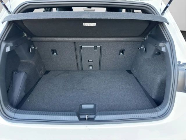 Volkswagen Golf 2.0 TSI