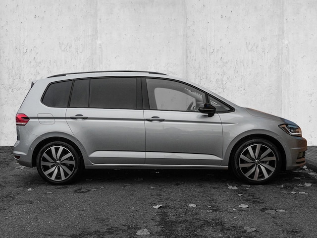Volkswagen Touran 1.5 TSI DSG