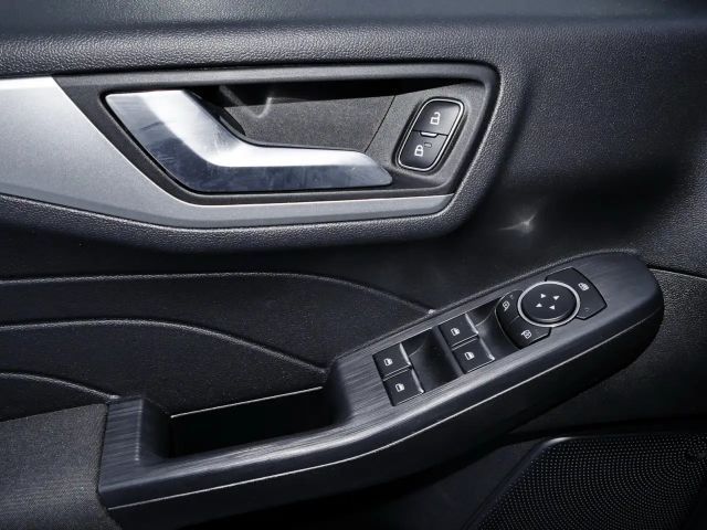 Ford Kuga Cool & Connect