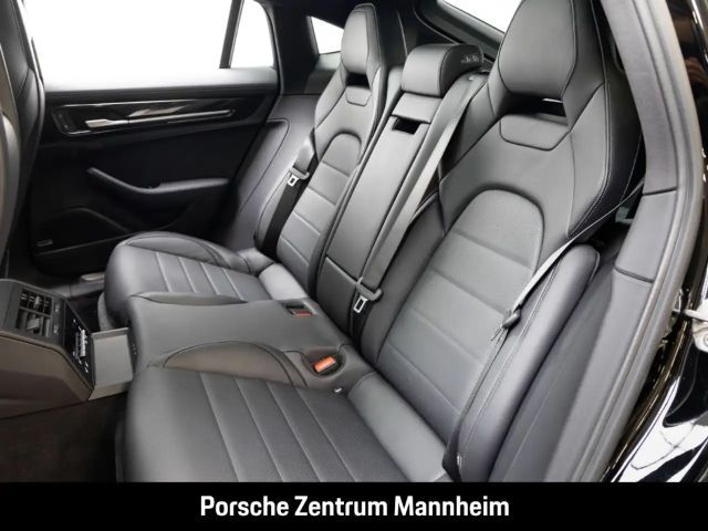 Porsche Panamera 4 E-Hybrid