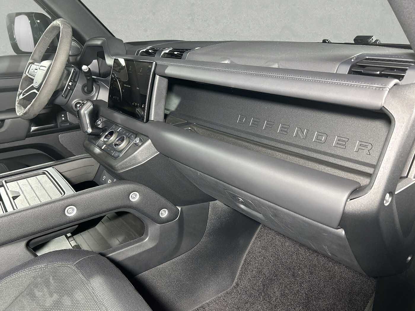 Land Rover Defender 90