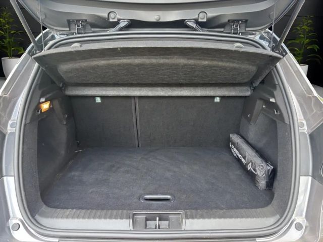 Renault Captur Hybrid TCe 160