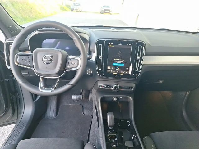 Volvo XC40 Dark Plus