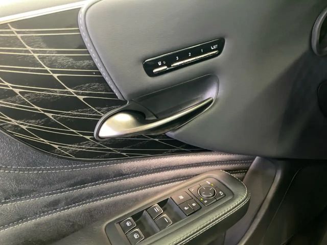 Lexus LS-Serie 4x4 Luxury Line