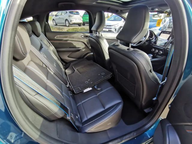 Renault Arkana Alpine Esprit Hybrid TCe 160