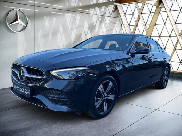 Mercedes-Benz C 180 AVANTGARDE Sedan