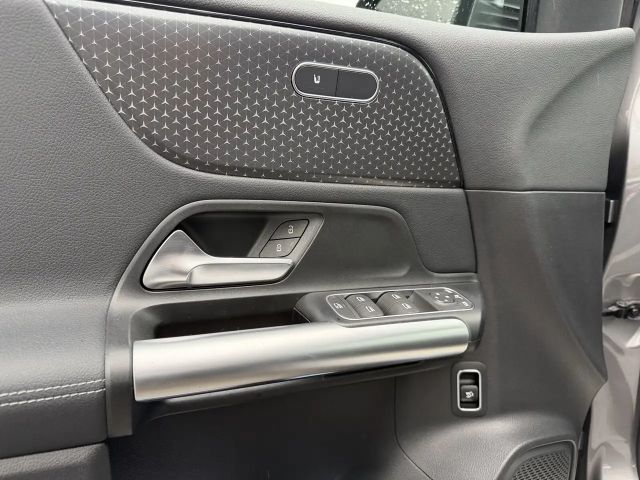 Mercedes-Benz B 200 Progressive