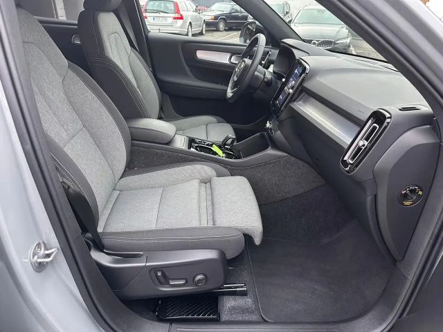 Volvo XC40 Dark Plus