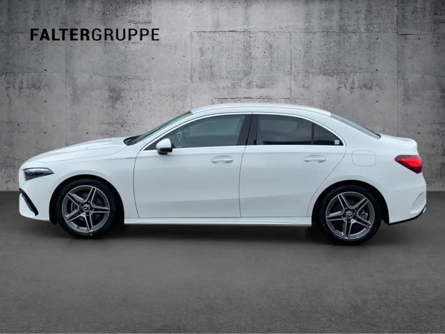 Mercedes-Benz A 200 AMG Line